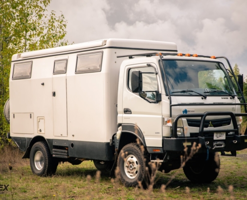 A 2017 Mitsubishi Earthcruiser FX